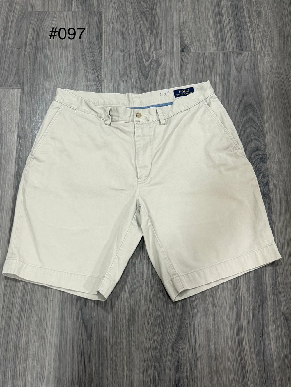 Polo by Ralph Lauren Men's Light Cream Flat Front Chino Shorts